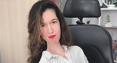 Seda Karakaya: Engelleri Sanat ve Azimle Aşan Bir Kahraman