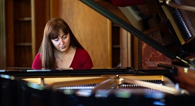 Türk piyanistten Büyük Başarı: ABD'de En İyi Piyano Öğretmeni Seçildi!