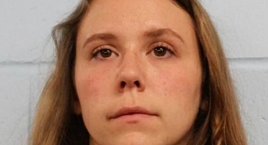 Wisconsin'de Skandal: İlkokul Öğretmeni Öğrencisiyle İlişki İddiasıyla Tutuklandı!