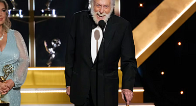 98 Yaşındaki Dick Van Dyke, Daytime Emmy Tarihine Geçti!