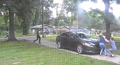 Çocuklar İçerdeyken Arabayı Çaldılar: Mississippi'de Dehşet!