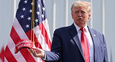 Trump'tan Stresle Başa Çıkmanın Sırrı: 'Gözden Uzak, Akıldan Uzak