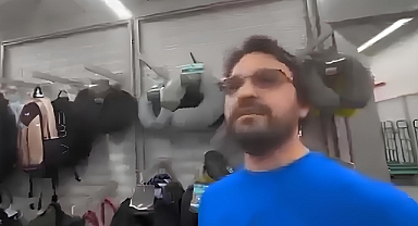 Küçük Kızla Buluşmaya Giden Kişiye Mağaza Ortasında Dayak!