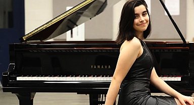 Manhattan School of Music'e Kabul Edilen Genç Yetenek: Elif Işıl Karakaş
