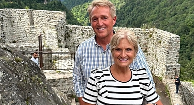 ABD Ankara Büyükelçisi'nin Eşi Memleketine Döndü