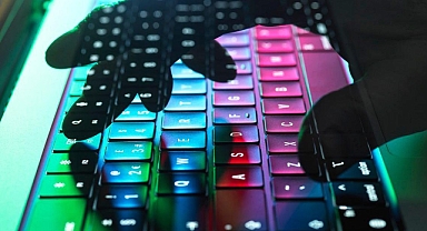 ABD X'teki Yapay Zeka Destekli Rus Bot Çiftliğini Çökertti