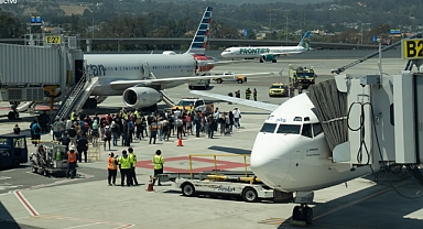 American Airlines Uçağında Korkutan Yangın!