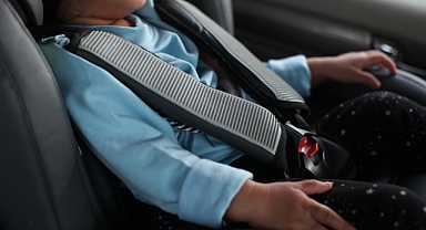 Arabada Unutulan 8 Yaşındaki Çocuk Hayatını Kaybetti!