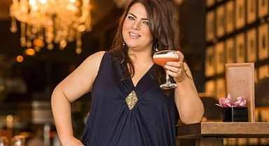 BBC Eski Sunucusu, Demanslı Annesinin Paralarını Çaldı!