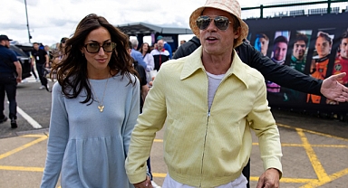 Brad Pitt, 26 Yaş Küçük Sevgilisiyle El Ele Görüntülendi!