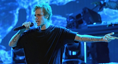 Justin Bieber'dan Hindistan'ın En Zengin Ailesine 10 Milyon Dolarlık Performans!