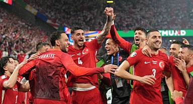 Orlando'daki Türk Topluluğu, Türkiye-Hollanda Maçı İçin Buluşuyor!