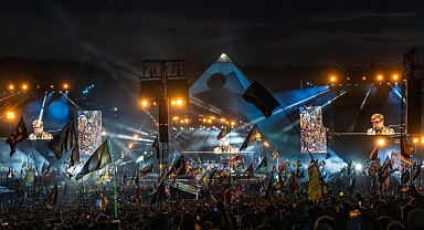 Sizler İçin Derledik: İşte Ünlüler Geçidi Glastonbury Festivali'ne Damga Vuran Anlar!