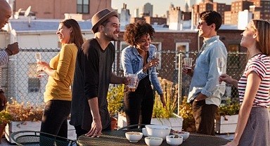Yeni Arkadaşlıklar, Sıcak Sohbetler: ABD'de Gurbetçi Buluşmaları!