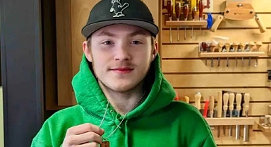 Baş Ağrısı ile Hastaneye Giden Genç Felç Geçirdiğini Öğrendi