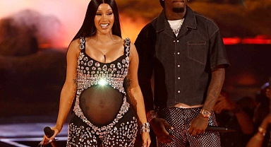 Boşanma Davası İle Anılan Cardi B Üçüncü Çocuğuna Hamile