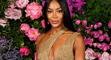 Efsanevi Model Naomi Campbell, Bodrum'un Tadını Çıkartıyor!