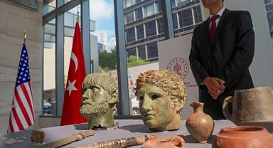 14 Tarihi Eser, 40 Yıl Sonra ABD'den Türkiye'ye Döndü