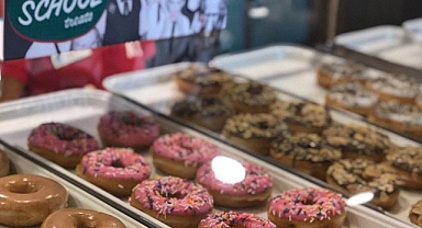 Dünyaca ünlü donut markası ücretsiz tatlı dağıtıyor