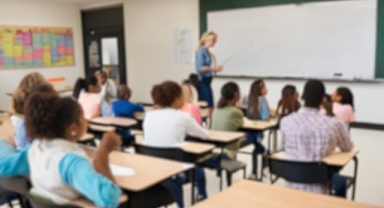 Türk anne oğlunun ABD'deki ilk okul deneyimini paylaştı: Neredeyse özel okul kalitesinde!