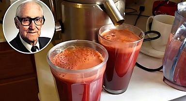 Alternatif tıp uzmanı geliştirdi! 42 günlük meyve suyu terapisi: Kanseri yenmeye yardımcı olur mu?
