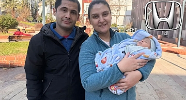 Aydın'da motor tutkunu çift, bebeklerine 'Honda' adını koydu