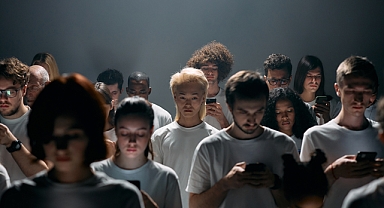 TDK, 2024'ün kelimesini seçti: "Kalabalık Yalnızlık"