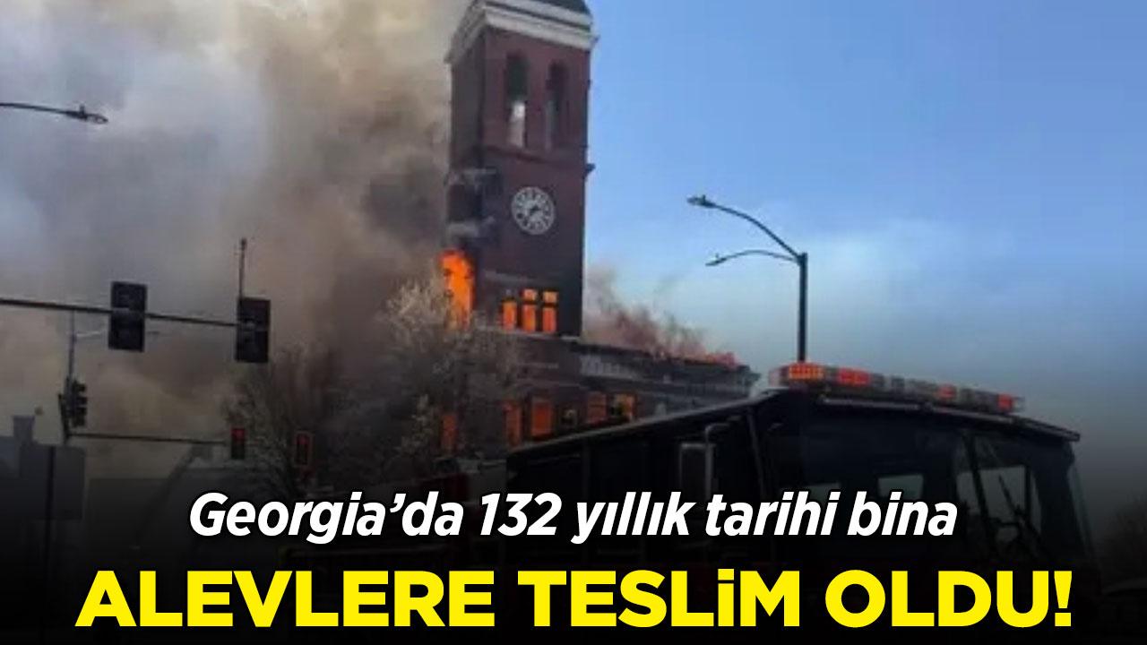 ABD'de 134 yıllık adliye binası yandı